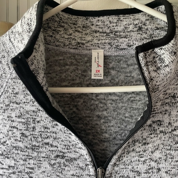 WOMENS PLUS SIZE EXERTEK BLACK/GREY SWEATER JACKET SIZE 2X - Picture 2 of 9